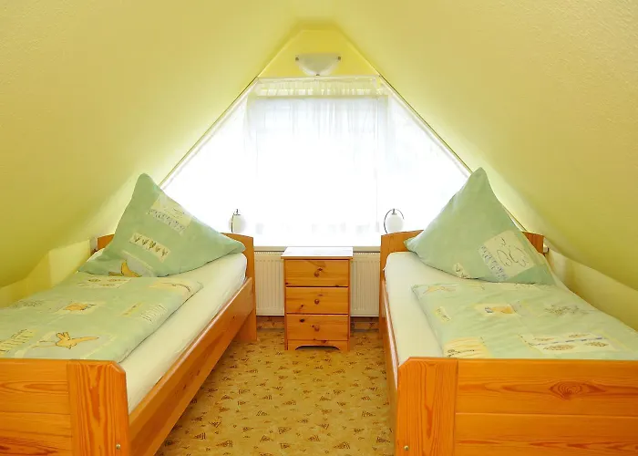 Neubert * فولكنشتاين